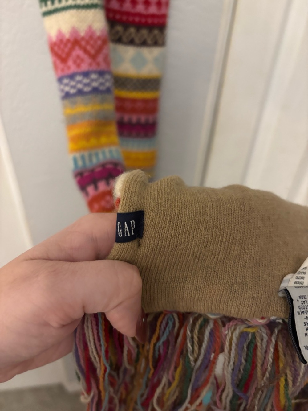 Gap Y2K 2004 Colorful Striped Fair Isle Scarf Fringed 100% Lambswool - Picture 2 of 4